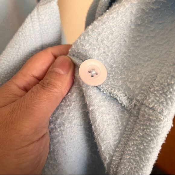 L.L. Bean Powder Blue Fleece Button Down Collared Jacket with Pockets Size 2X - Picture 7 of 8